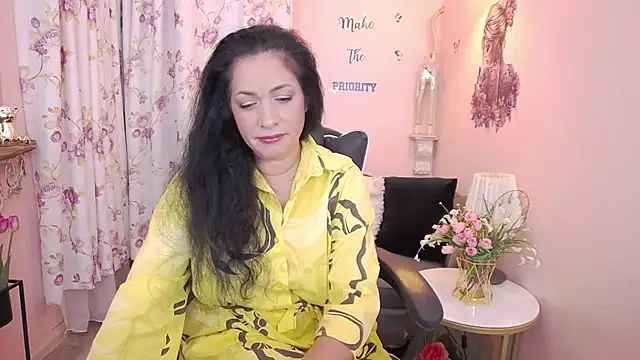 MyLovOne online show from June 16, 10:37 am