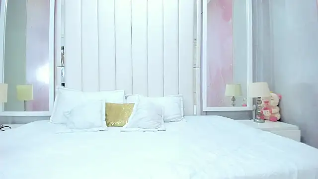luna hot ass online show from June 11, 8:17 pm