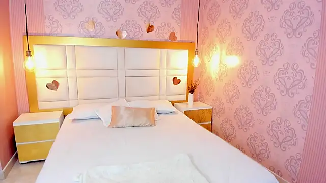 luna hot ass online show from January 5, 7:39 pm