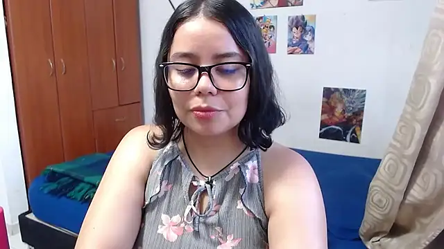 Snapshot of saenz_eymi chatting on September 27, 10:27 pm saenz eymi online show from September 27, 10:27 pm