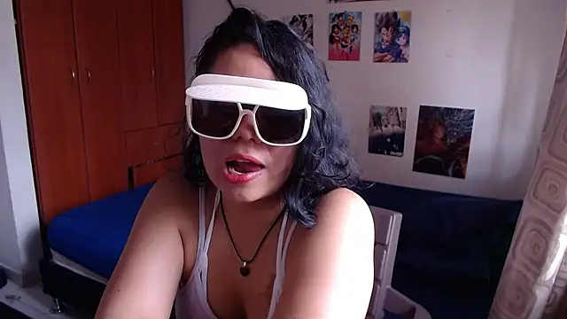 Snapshot of saenz_eymi chatting on September 18, 7:06 pm saenz eymi online show from September 18, 7:06 pm
