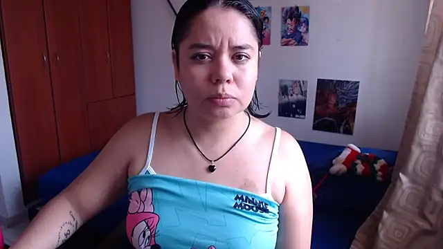 Snapshot of saenz_eymi chatting on September 13, 3:12 pm saenz eymi online show from September 13, 3:12 pm