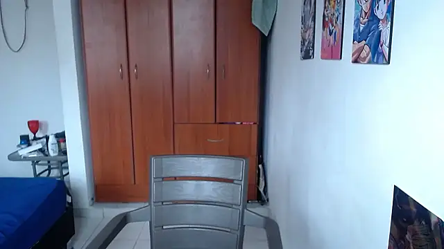 Snapshot of saenz_eymi chatting on October 31, 7:54 pm saenz eymi online show from October 31, 7:54 pm