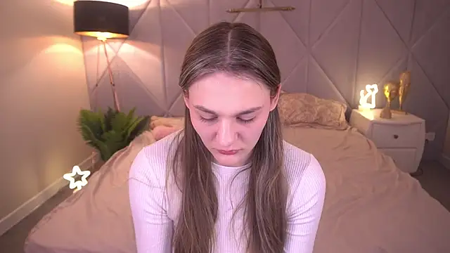 DiamondGoldie online show from November 20, 1:56 pm