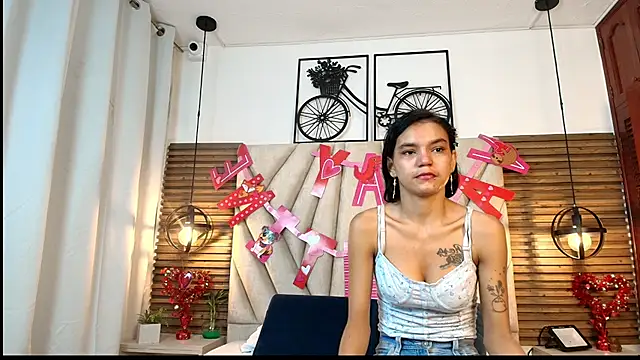 Cinthiabaker online show from September 25, 11:49 am