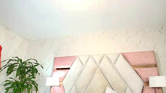 Cinthiabaker online show from March 25, 12:15 pm