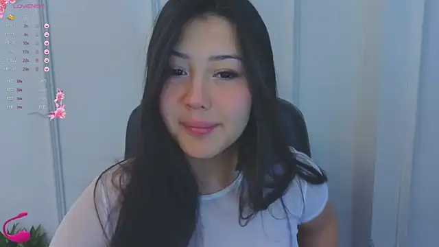 Kuro Ren online show from November 10, 1:49 pm