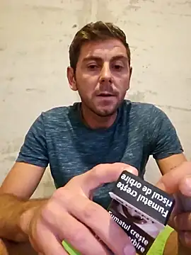 Alex-andru88 online show from October 6, 1:56 pm