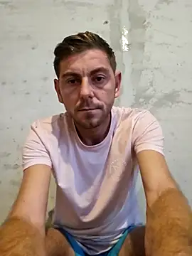 Alex-andru88 online show from October 31, 6:10 am