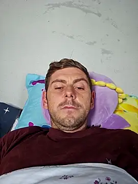 Alex-andru88 online show from October 5, 1:46 pm