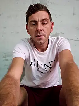 Alex-andru88 online show from October 9, 10:38 am