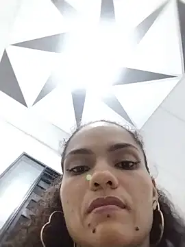 Karen Ariass online show from June 1, 2:12 am