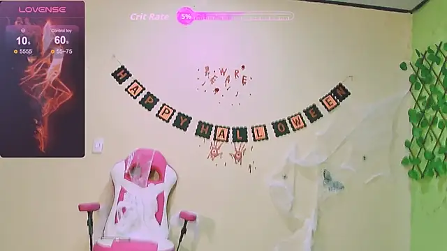 Karen Ariass online show from October 29, 3:33 pm