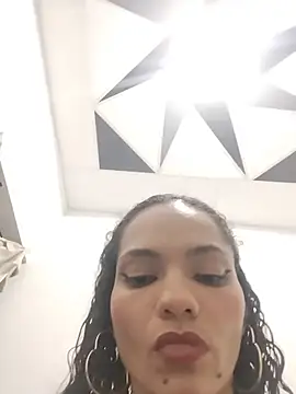 Snapshot of Karen_Ariass chatting on June 12, 1:36 am Karen Ariass online show from June 12, 1:36 am