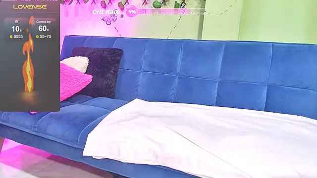 Karen Ariass online show from November 29, 2:39 pm