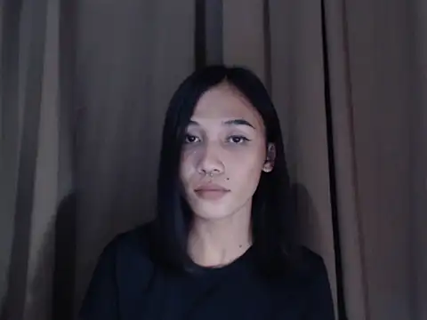 Urfucking khloe1 online show from February 13, 12:27 pm