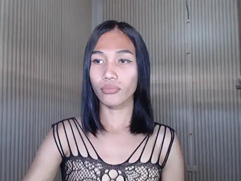 Urfucking khloe1 online show from February 10, 11:59 pm