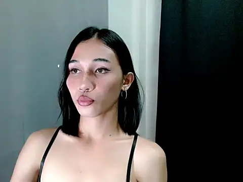 Urfucking khloe1 online show from November 27, 5:57 pm