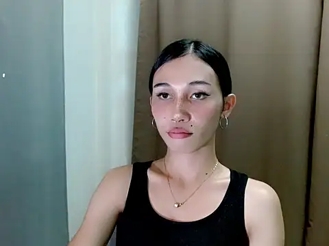 Urfucking khloe1 online show from November 19, 5:18 am