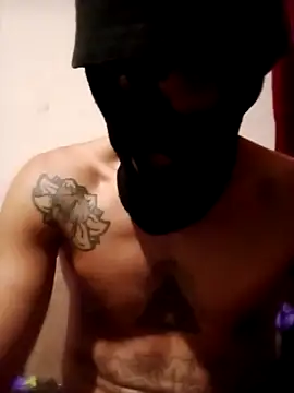 Golonzo1996 online show from November 25, 1:39 am