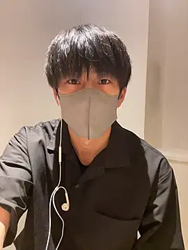 Snapshot of otouhu76 chatting on July 10, 1:22 pm otouhu76 online show from July 10, 1:22 pm