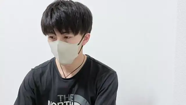 Snapshot of otouhu76 chatting on June 14, 1:01 pm otouhu76 online show from June 14, 1:01 pm