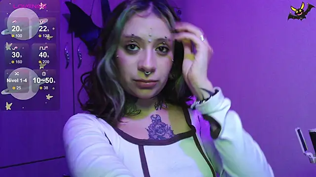 vainilla doll online show from April 15, 1:00 am