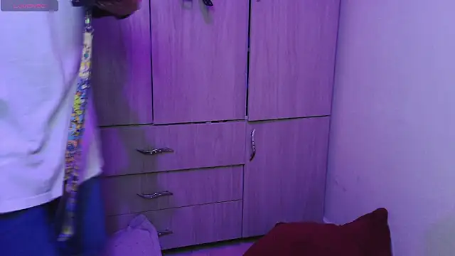 vainilla doll online show from April 14, 12:59 am