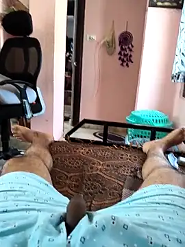 Yourslovingdick online show from November 5, 7:44 am