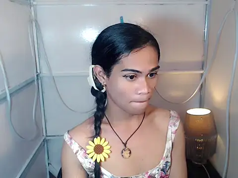 bellalot online show from February 16, 1:15 am