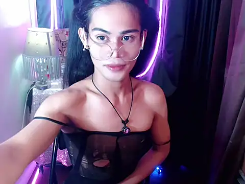 Snapshot of bellalot chatting on October 12, 12:01 am bellalot online show from October 12, 12:01 am