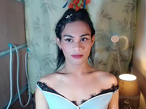 bellalot online show from February 5, 10:27 pm