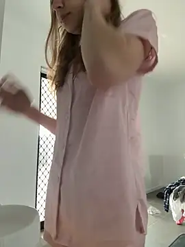 Snapshot of Liaeh chatting on September 22, 4:40 am Liaeh online show from September 22, 4:40 am