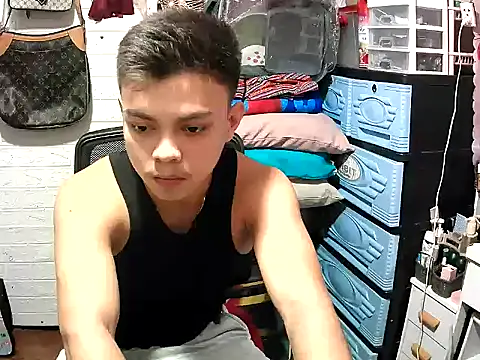 Pinoy slutcummer69 online show from March 6, 12:11 pm