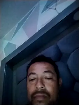 secretodepareja69 online show from February 23, 10:43 pm