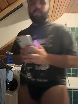 Snapshot of german_turk chatting on September 17, 11:07 pm german turk online show from September 17, 11:07 pm