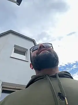 Snapshot of german_turk chatting on September 20, 10:09 am german turk online show from September 20, 10:09 am