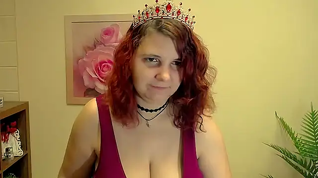 TwoBigSuns online show from November 18, 8:17 am