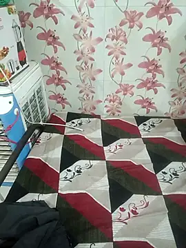 Snapshot of Meenaksi-singh chatting on October 17, 7:59 pm Meenaksi-singh online show from October 17, 7:59 pm