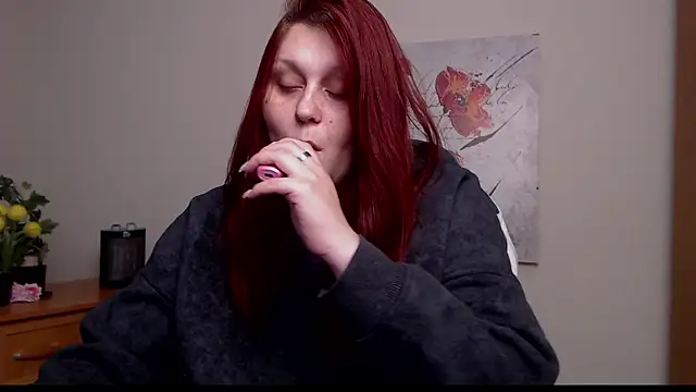 Alisawoods  online show from March 12, 1:26 pm