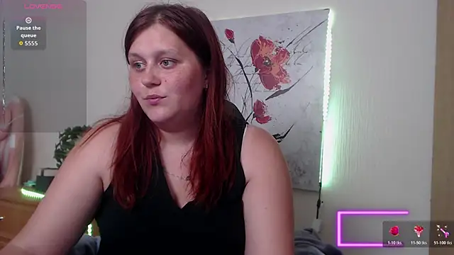 Snapshot of Alisawoods_ chatting on July 14, 12:22 pm Alisawoods online show from July 14, 12:22 pm