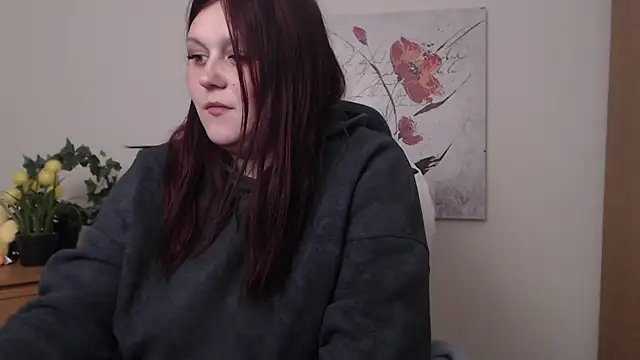Alisawoods  online show from April 26, 10:34 am