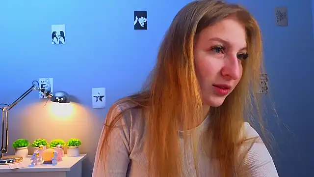 LorettaGladman online show from November 24, 4:12 am