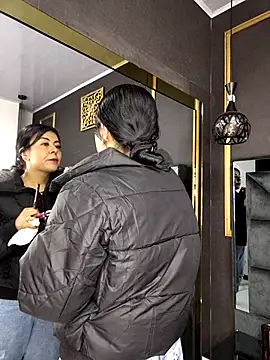 Snapshot of Aniajoness_ chatting on November 28, 3:28 am Aniajoness online show from November 28, 3:28 am