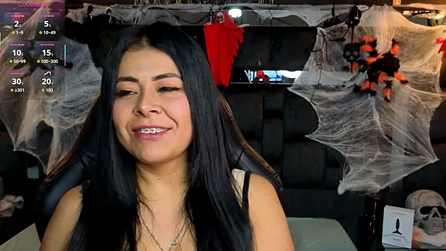 Snapshot of Aniajoness_ chatting on November 2, 4:17 am Aniajoness online show from November 2, 4:17 am