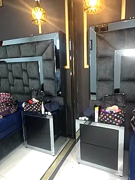 Snapshot of Aniajoness_ chatting on November 22, 4:11 am Aniajoness online show from November 22, 4:11 am