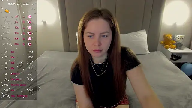 MikaBloom online show from April 12, 1:42 am