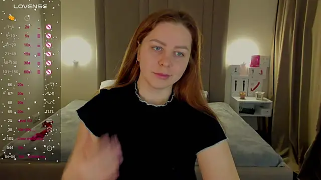 MikaBloom online show from January 15, 1:53 am