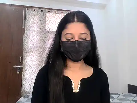 Snapshot of GUDIYA_BAB chatting on February 1, 6:11 am GUDIYA BAB online show from February 1, 6:11 am