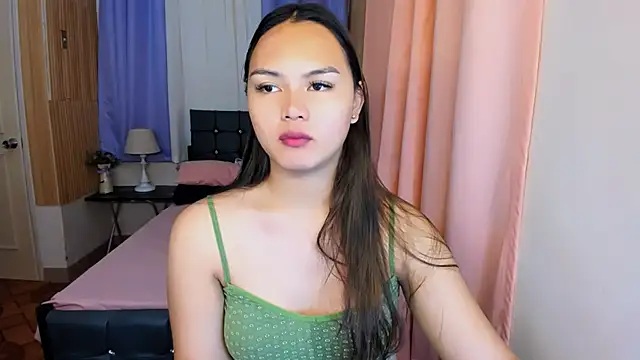 Snapshot of ameliamaureen chatting on June 7, 11:43 pm ameliamaureen online show from June 7, 11:43 pm